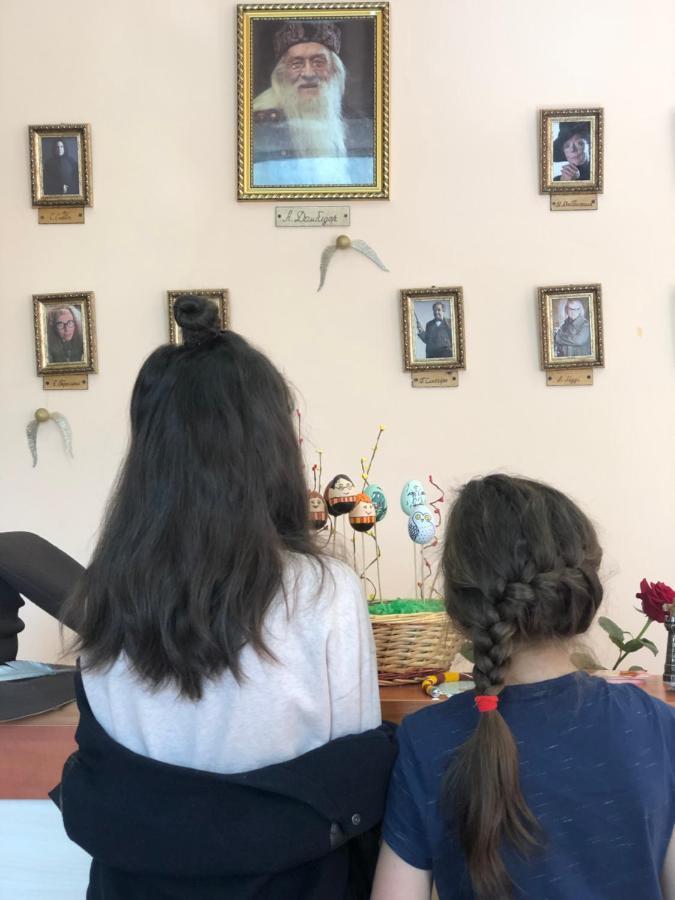 Hostel U Pottera Чернивци Екстериор снимка